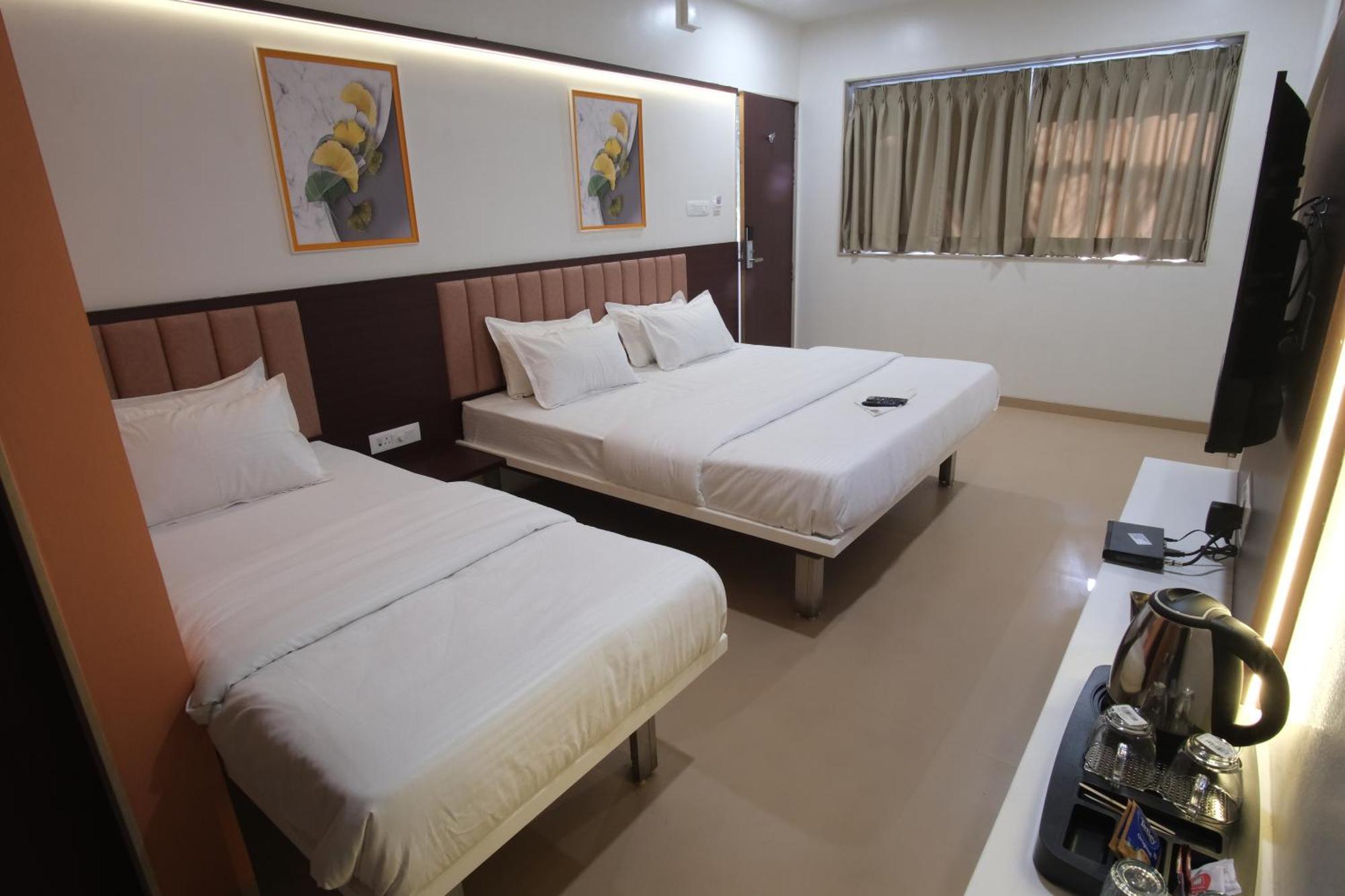 Hotel Haldi Nashik Εξωτερικό φωτογραφία